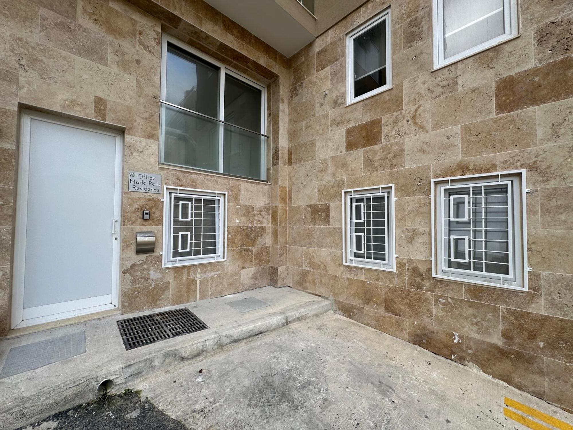 10 Msida Park Residence Bagian luar foto